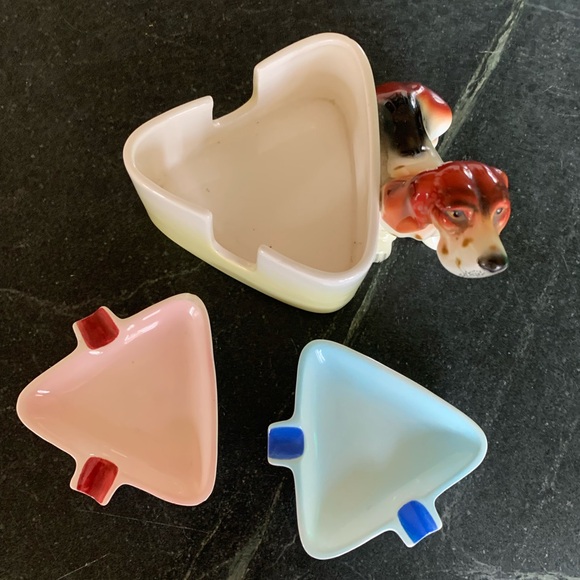 Adorable Vintage Hound Dog Ceramic Ashtray set. Japan - Picture 4 of 7